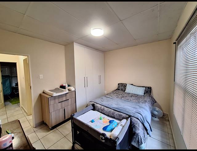 2 BEDROOM APARTMENT FOR SALE IN CHASEDENE